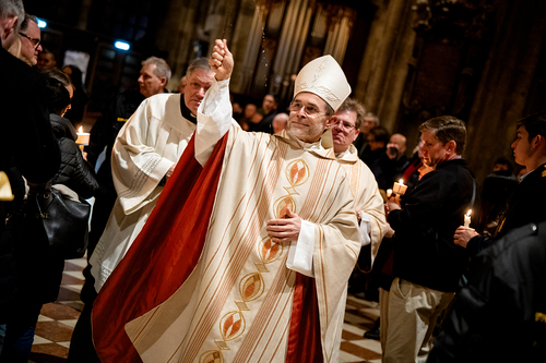 Feier der Osternacht 2026 / Erzdiözese Wien/Schönlaub, Stephan Schönlaub