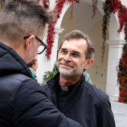 Agape und Mitarbeitergebet